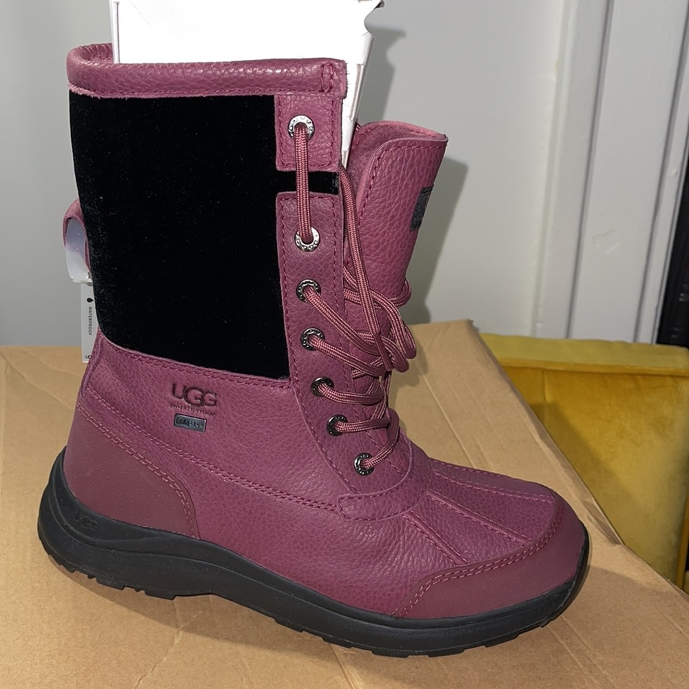 Authentic UGG Adirondack Velvet in Boug Color